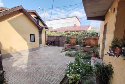 Casa P + 1 + M cu 5 camere, zona centrala a Craiovei - 10