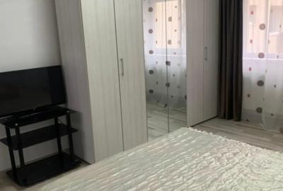 Apartament cu 2 camere semidecomandat, mobilat în 1 Mai - 15