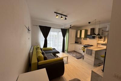 Apartament cu 2 camere decomandat în Exterior Vest