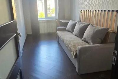 De vandut apartament cu 3 camere Bucovina De vandut apartament cu 3 camere Bucovina - 1