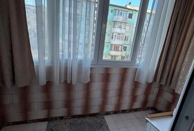 De vanzare apartament cu 2 camere si balcon, etaj 2, zona Piata Mica, 38.500 euro - 12