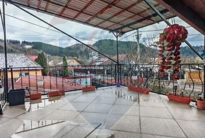 Casa / Vila oportunitate cu 5 camere priveliste frumoasa - 16