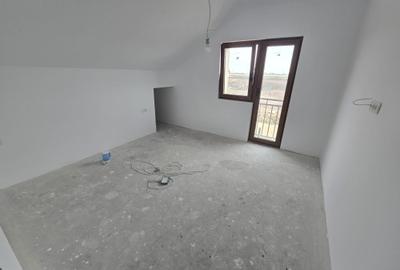 Duplex cu 4 camere cu Canalizare în Moșnița Nouă - 8