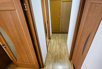 Apartament cu 4 camere decomandat în E3 - 4
