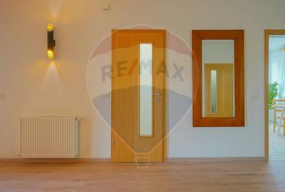 Apartament cu 3 camere in casa, curte proprie si garaj - 15