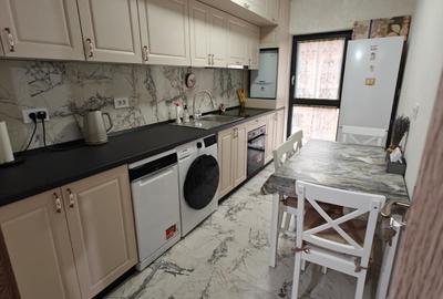 Apartament cu 3 camere semidecomandat, mobilat în Păcurari - 2