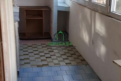 Apartament cu 3 camere decomandat în Nord - 9