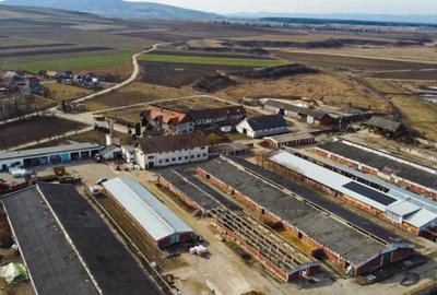 Spațiu comercial, de 9,000 mp, în Central - 13