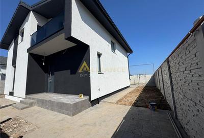 Casă cu 4 camere cu Teren 370 Mp în Berceni - 7