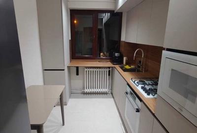 Apartament cu 3 camere decomandat în Central - 7