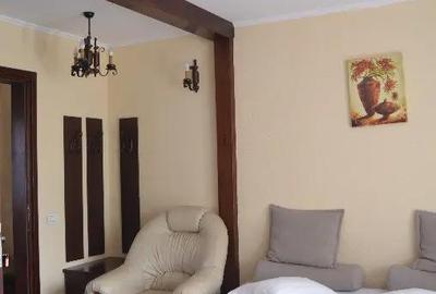 Casă cu 10 camere cu Teren 580 Mp în Poiana Țapului - 6