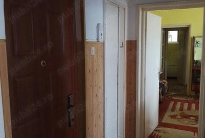 Apartament cu 3 camere decomandat în Moldova Veche - 2
