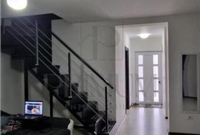 Duplex cu 5 camere cu Canalizare în Moșnița Nouă - 5