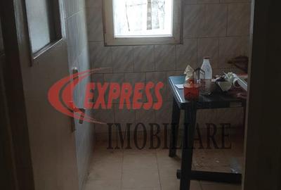 Dristor, Ramnicu Sarat, Auchan - 2