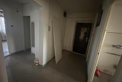 Decomandat, model mare cu centrală proprie Steaua - 2