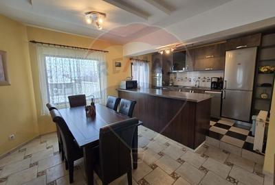 CASĂ SPAȚIOASĂ ȘI PRIMITOARE ÎN CENTRUL ORAȘULUI  AVRIG JUD,  SIBIU - 6