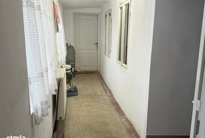 Casă cu 3 camere în Central - 14