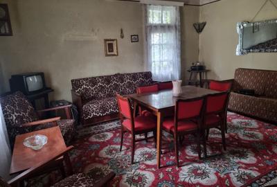 Casă cu 3 camere în Cartierul Dâmbu - 1