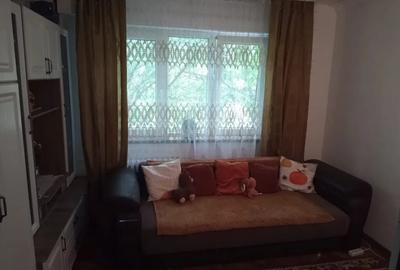 Podu Ros 1000 m distanta de Palas Mall - garsoniera mobilata si utilat - 4