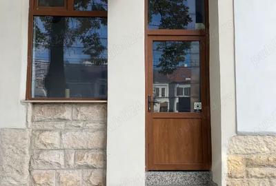Spațiu comercial, de 50 mp, în Central - 1