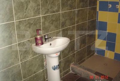 Casă cu 2 camere cu Teren 5600 Mp în Central - 12