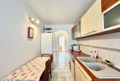 Apartament cu 3 camere, mobilat în Copou - 13