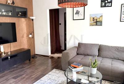 Apartament cu 2 camere semidecomandat în 1 Mai