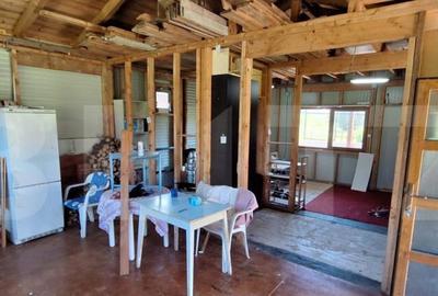 Teren 1000 mp intravilan cu constructie metalica de 66 mp - 5