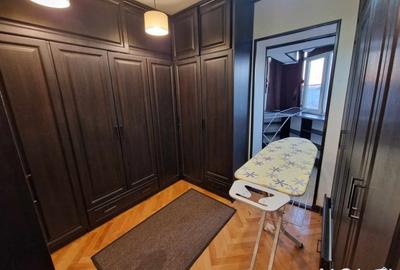 Apartament cu 4 camere decomandat, mobilat în Central - 13