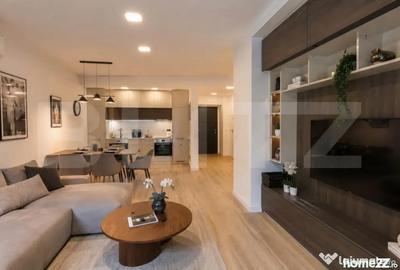 Apartament cu 3 camere semidecomandat în Central