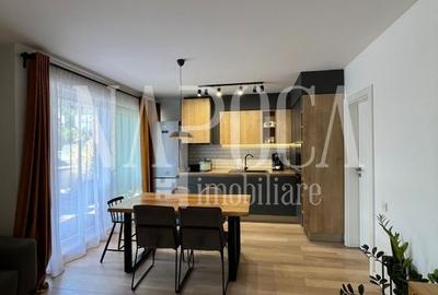 Apartament cu 3 camere decomandat în Florești - 2