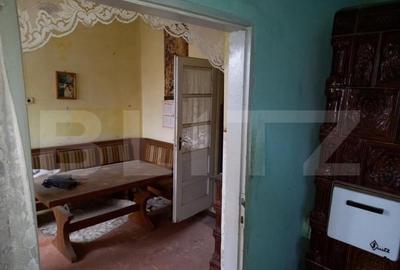 Casă cu 7 camere cu Teren 500 Mp în Central - 4