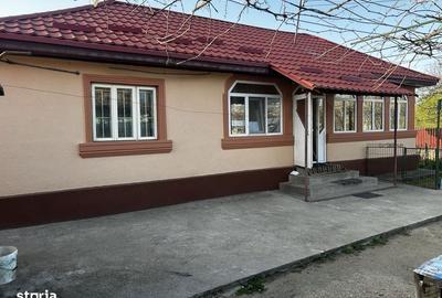 Casă cu 4 camere cu Teren 200 Mp în Central - 4