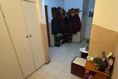 Apartament cu 3 camere decomandat în Traian - 3