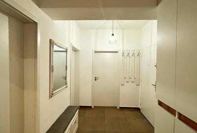 Apartament cu 2 camere decomandat, mobilat în Tractorul - 10