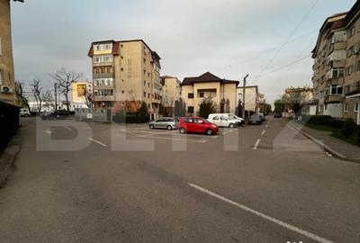 Apartament cu 3 camere decomandat în Sud - 4