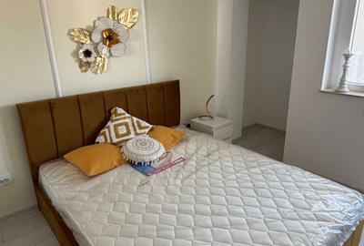 Apartament cu 2 camere semidecomandat în Runcu