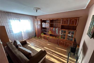 Apartament 2 camere decomandat etaj intermediar Astra-Carpat