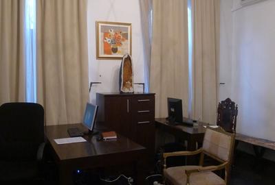 Inchiriere apartament 5 camere parter Cotroceni metrou renovat nemobilat Inchiriere apartament 5 camere parter Cotroceni metrou renovat nemobilat - 11