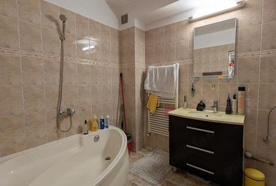 Apartament cu 3 camere decomandat în Bună Ziua - 5