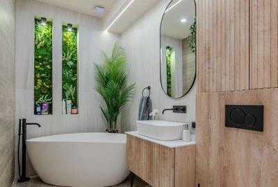 Apartament cu 4 camere în Central - 1