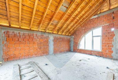 Vila 4 camere si teren 4421mp de vanzare - 2