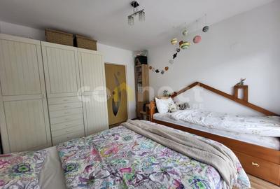 Apartament de 2 camere, semidecomandat, cu parcare. - 29