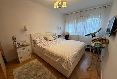 Dristor - Nicolae Grigorescu - Piata Matei Ambrozie - 8