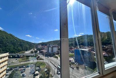 Apartament cu 4 camere semidecomandat în Central - 12