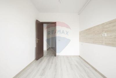 Apartament cu 2 camere decomandat în Sânpetru - 8