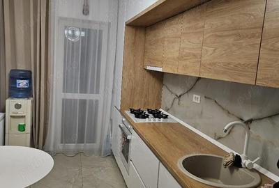 Apartament cu 2 camere decomandat în Apărătorii Patriei - 6