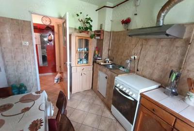 Apartament cu 3 camere decomandat în Câmpulung Muscel - 3