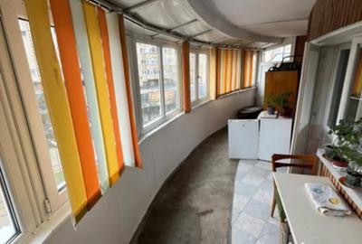 Apartament cu 2 camere decomandat în Central - 2