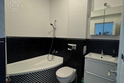 Apartament cu 4 camere decomandat în City Park Mall - 12